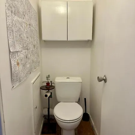 2 * Paris